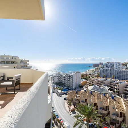 Holidays2benal Terraza Solarium Apartment *